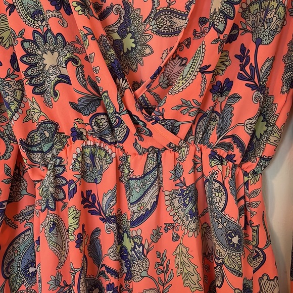 Neon Romper with Sleeves New with Tags - Picture 6 of 6